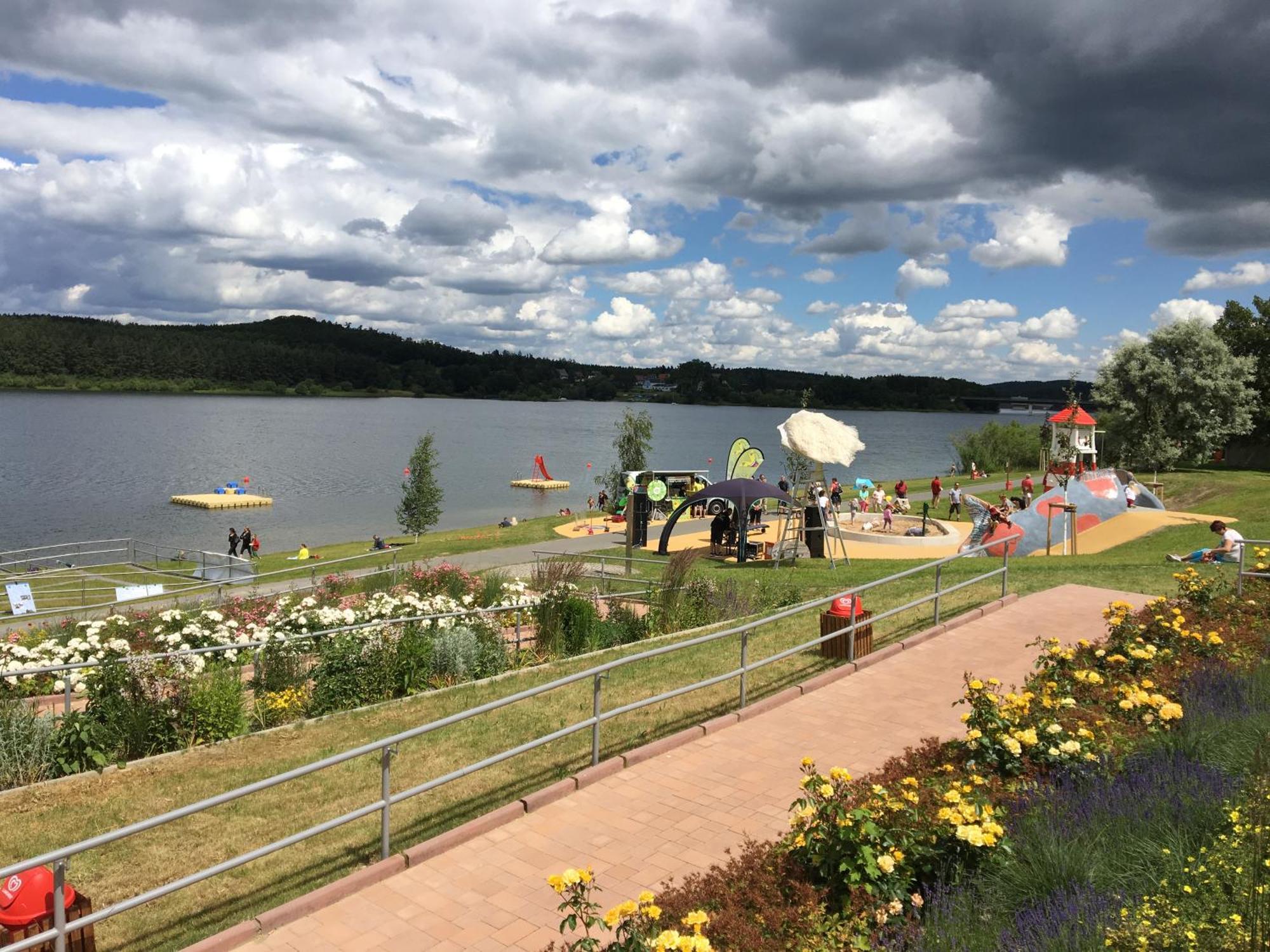 Ferienhaus Zeulenrodaer Meer Екстериор снимка